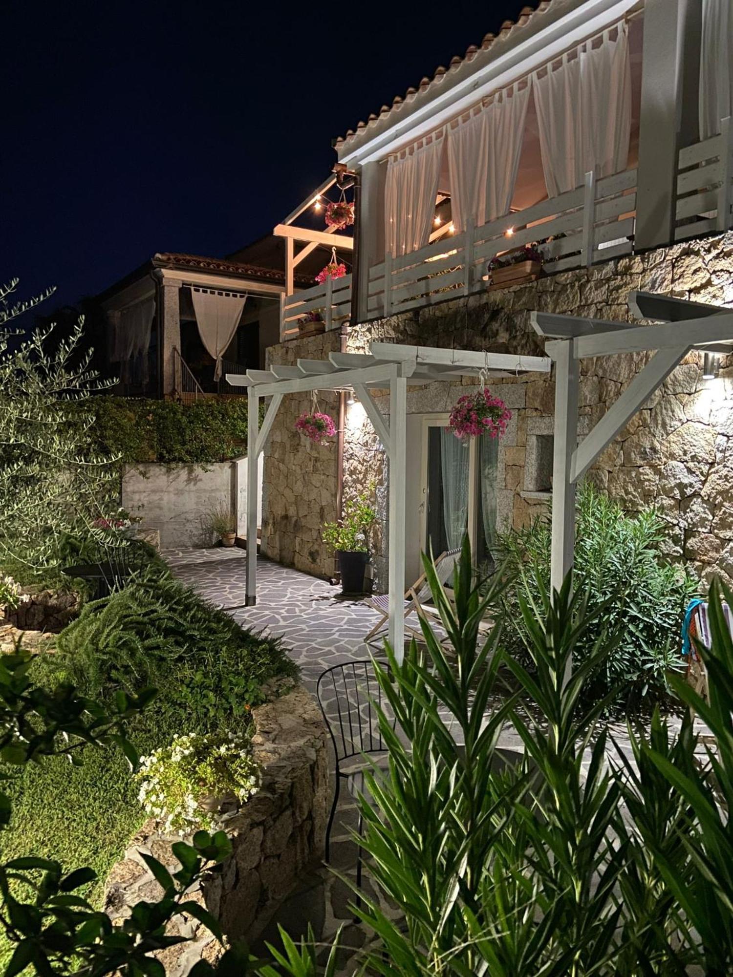 La Pecora Nera B&B Будони Экстерьер фото